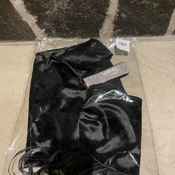 Hot Formal / Date Party Dress - Picture 3 of 3